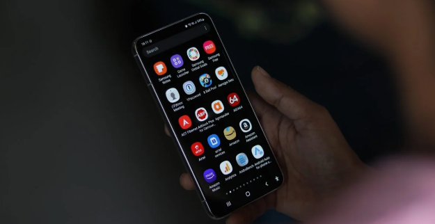 مخفی کردن اپلیکیشن های سامسونگ!