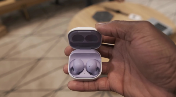 هدفون های بلوتوثی سامسونگ !